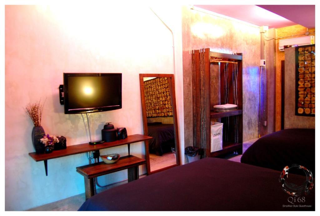 Qi 68 Hotel Chiang Mai Room photo