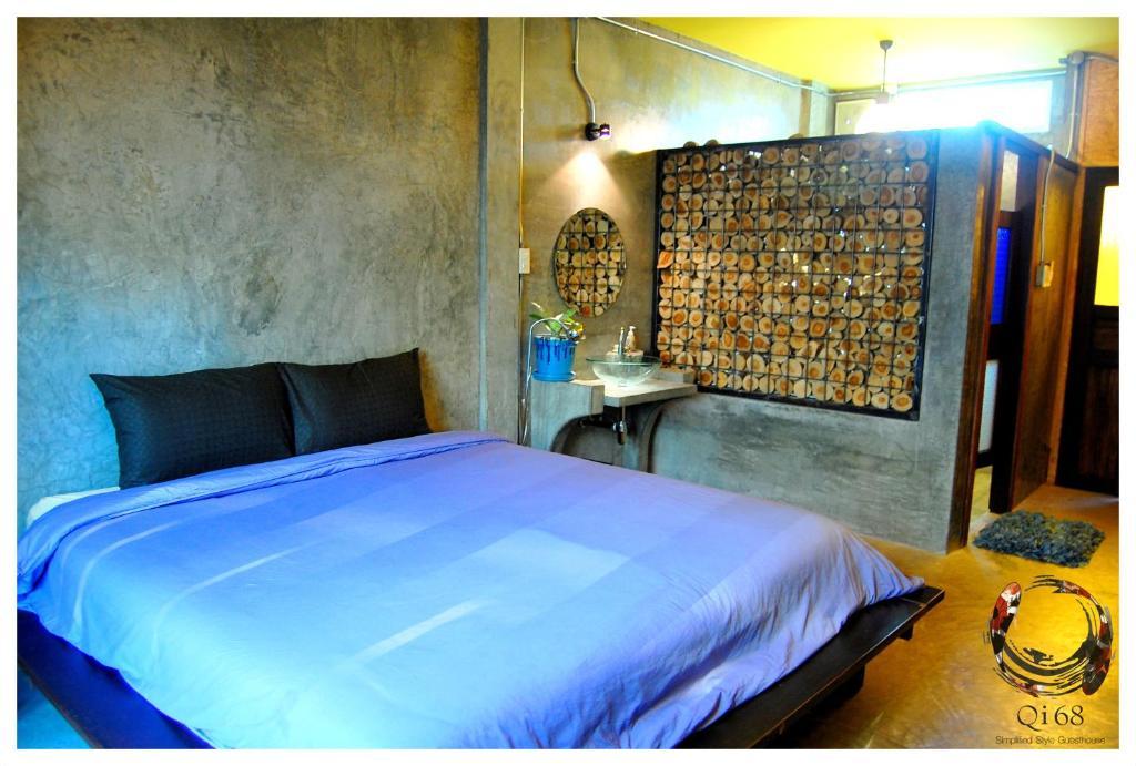 Qi 68 Hotel Chiang Mai Room photo