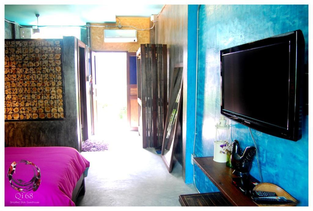 Qi 68 Hotel Chiang Mai Room photo